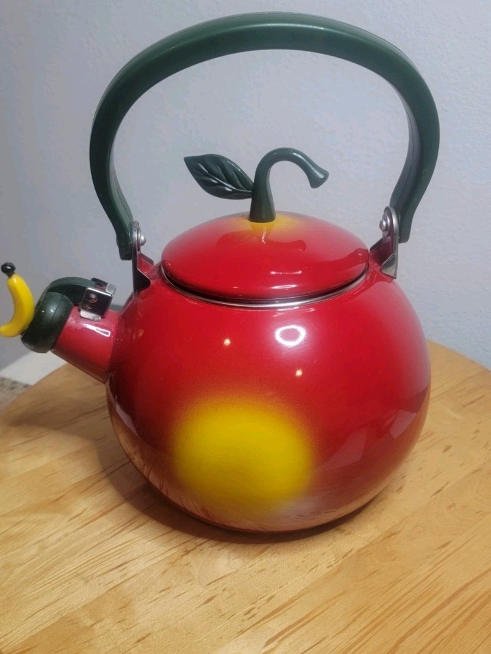 Decorative Red and Yellow Apple Whistling Tea Kettle with Green Handle